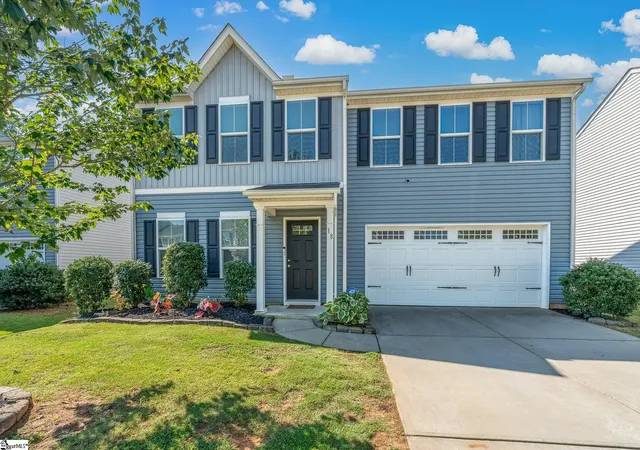 Photo 1 of Single family home for sale at 18 Maplestead Farms Ct, Greenville, SC 29617 | MLS# 1603305 | Listing updated on 2026-10-02