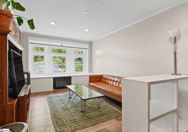 Photo 2 of Single family home for sale at 48 Carriage Dr, Greenville, SC 29609 | MLS# 1605696 | Listing updated on 2026-10-14