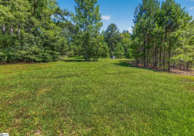 Photo 2 of Single family home for sale at 546 Hopewell Rd, Blacksburg, SC 29702 | MLS# 1599430 | Listing updated on 2026-10-16