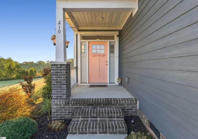 Photo 3 of Single family home for sale at 210 Claridge Way, Greer, SC 29651 | MLS# 1605719 | Listing updated on 2026-10-11