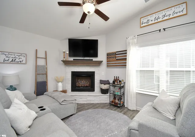 Photo 2 of Single family home for sale at 105 Royal Pine Way, Greer, SC 29650 | MLS# 1603648 | Listing updated on 2026-09-12