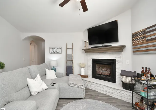 Photo 2 of Single family home for sale at 105 Royal Pine Way, Greer, SC 29650 | MLS# 1603648 | Listing updated on 2026-09-12