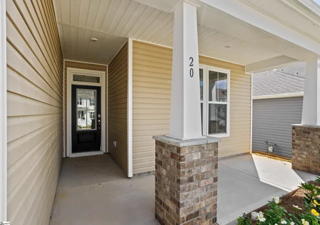Photo 2 of Sale Pending at 20 Red Bank Rd #401, Simpsonville, SC 29681 | MLS# 1599162 | Listing updated on 2026-10-18