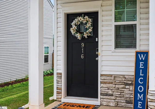 Photo 2 of Sale Pending at 916 Cherry Plum Dr, Lyman, SC 29365 | MLS# 1593777 | Listing updated on 2026-09-03