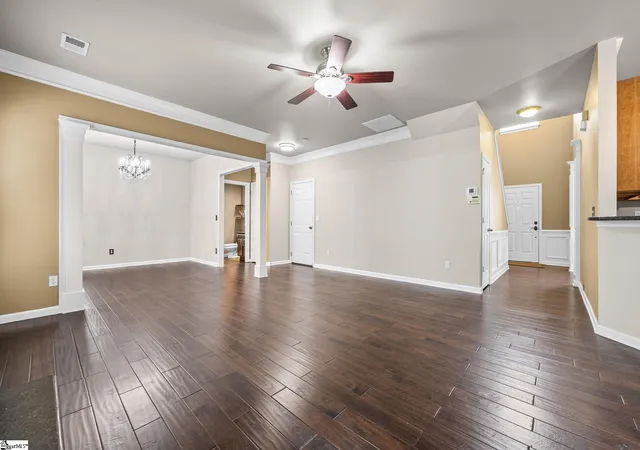 Photo 3 of Single family home for sale at 211 Keelin Ln, Greer, SC 29650 | MLS# 1596690 | Listing updated on 2026-09-30