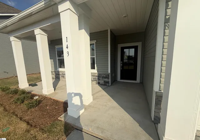 Photo 2 of Single family home for sale at 143 Anderson Oaks Ln #20, Easley, SC 29642 | MLS# 1593336 | Listing updated on 2026-10-01
