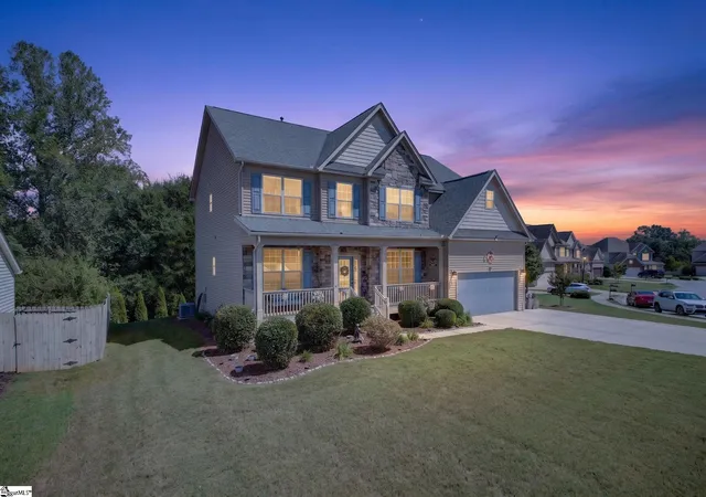 Photo 3 of Single family home for sale at 405 Rowley Ct, Easley, SC 29642 | MLS# 1604473 | Listing updated on 2026-09-22
