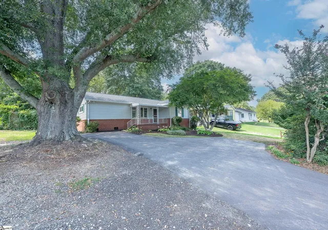 Photo 1 of Single family home for sale at 103 Piedmont Park Rd, Greenville, SC 29609 | MLS# 1602688 | Listing updated on 2026-09-03