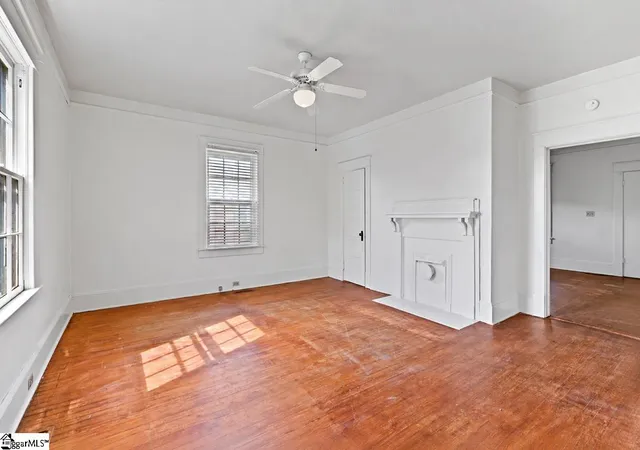 Photo 3 of Single family home for sale at 92 4th Street, Greenwood, SC 29646 | MLS# 1606395 | Listing updated on 2026-10-15