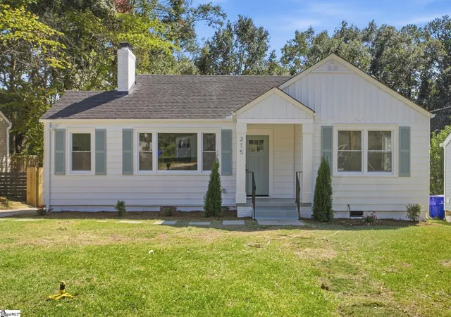 Photo 1 of Single family home for sale at 315 Potomac Ave, Greenville, SC 29605 | MLS# 1604203 | Listing updated on 2026-09-23