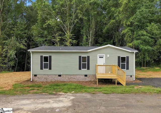 Manufactured home for sale at 114 James Anthony Dr, Pickens, SC 29671 | MLS# 1604831