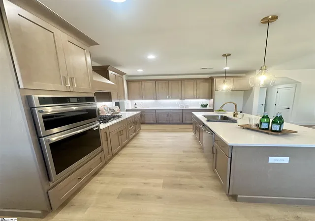 Photo 3 of Single family home for sale at 324 Stagmore Ct, Lyman, SC 29365 | MLS# 1605143 | Listing updated on 2026-09-28