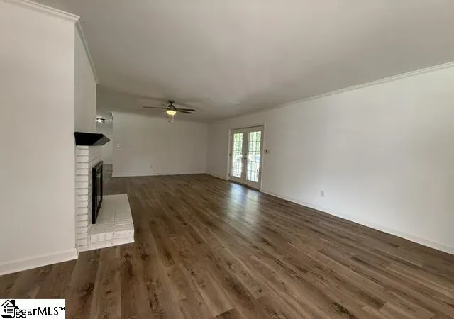 Photo 4 of Single family home for sale at 207 Azalea Ct, Greenville, SC 29615 | MLS# 1603491 | Listing updated on 2026-09-10