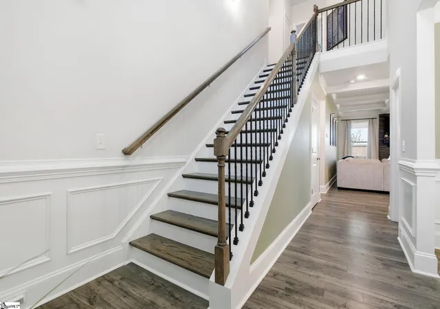 Photo 3 of Single family home for sale at 160 Juniper Hl Dr, Easley, SC 29642 | MLS# 1605541 | Listing updated on 2026-10-23