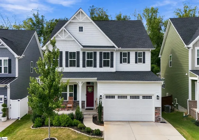 Photo 1 of Single family home for sale at 42 Yakama Way, Greenville, SC 29607 | MLS# 1604871 | Listing updated on 2026-10-06