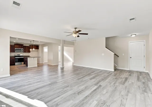 Photo 3 of Single family home for sale at 300 Videre Woods Ct, Piedmont, SC 29673 | MLS# 1602806 | Listing updated on 2026-09-03