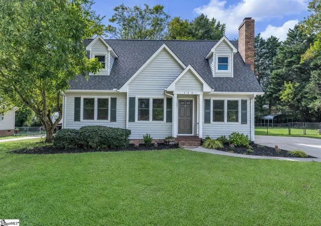 Photo 1 of Sale Pending at 722 Pope Fld Rd, Easley, SC 29642 | MLS# 1602774 | Listing updated on 2026-09-11