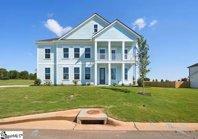 Photo 1 of Single family home for sale at 200 Dapple Ln #Lot 4 Latimore Traditional, Simpsonville, SC 29681 | MLS# 1590568 | Listing updated on 2026-10-06