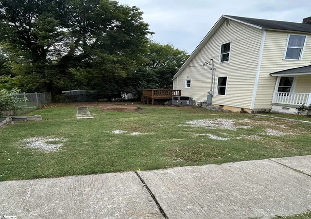 Photo 3 of Single family home for sale at 16 2nd Avenue, Greenville, SC 29609 | MLS# 1604923 | Listing updated on 2026-10-08
