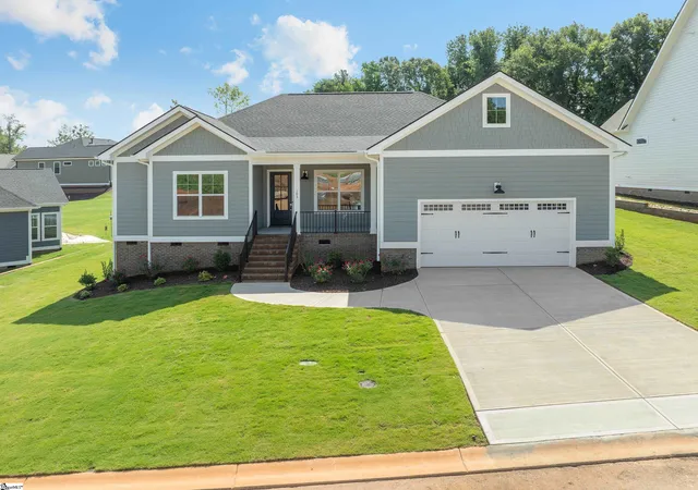 Photo 1 of Single family home for sale at 103 Halowell Ln, Travelers Rest, SC 29690 | MLS# 1594942 | Listing updated on 2026-09-14