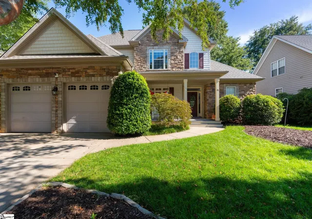 Photo 1 of Single family home for sale at 29 Ashby Grv Dr, Simpsonville, SC 29681 | MLS# 1606215 | Listing updated on 2026-10-14