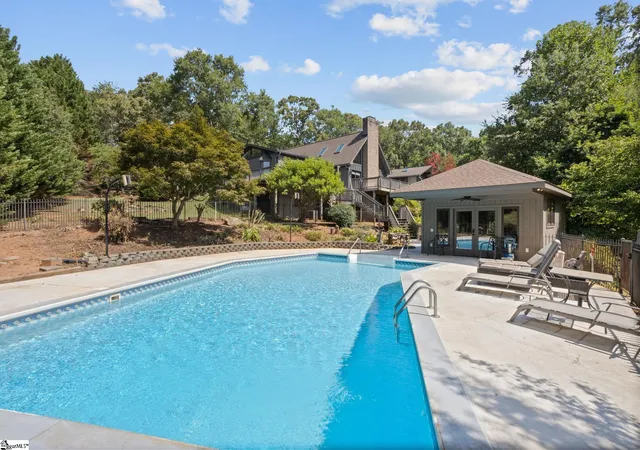 Photo 2 of Single family home for sale at 285 Old Batson Rd, Taylors, SC 29687 | MLS# 1597219 | Listing updated on 2026-09-08