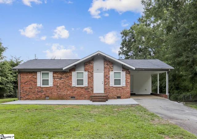 Photo 1 of Single family home for sale at 271 Peach St, Inman, SC 29349 | MLS# 1606467 | Listing updated on 2026-10-13