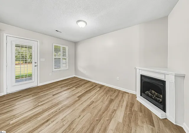 Photo 2 of Single family home for sale at 240 Sweetgrass Dr, Chesnee, SC 29323 | MLS# 1606483 | Listing updated on 2026-10-13