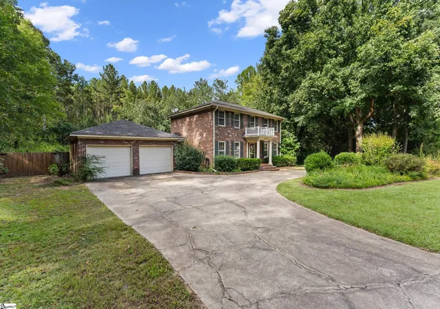 Photo 2 of Single family home for sale at 2522 W Georgia Rd, Piedmont, SC 29673 | MLS# 1604187 | Listing updated on 2026-09-23