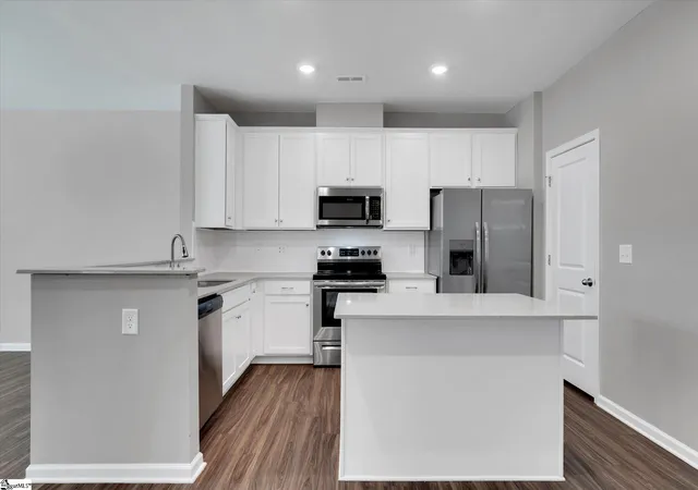Photo 2 of Townhouse for sale at 104 Gaskins Trl, Travelers Rest, SC 29690 | MLS# 1602732 | Listing updated on 2026-09-02