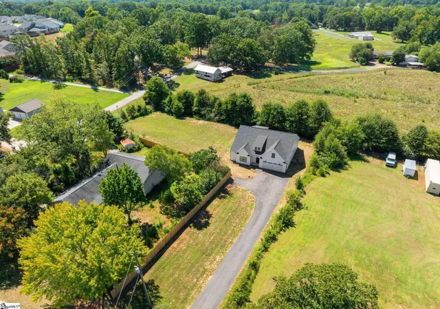 Photo 38 of Single family home for sale at 1434 Scuffletown Rd, Simpsonville, SC 29681 | MLS# 1603610 | Listing updated on 2026-09-11
