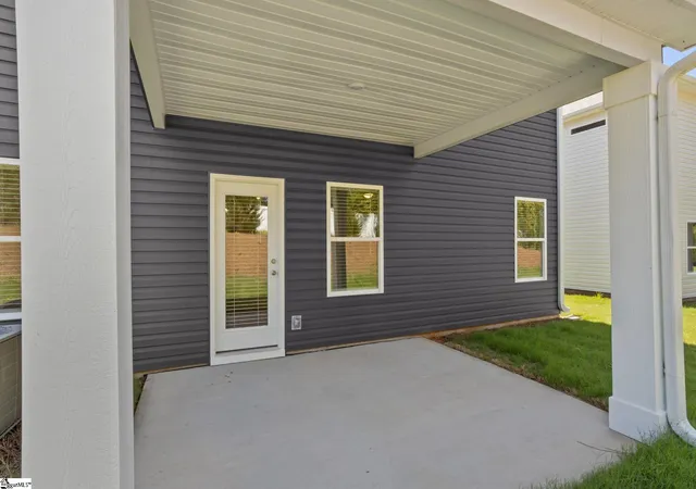 Photo 4 of Single family home for sale at 200 Juniper Valley Cir, Piedmont, SC 29673 | MLS# 1594722 | Listing updated on 2026-10-02