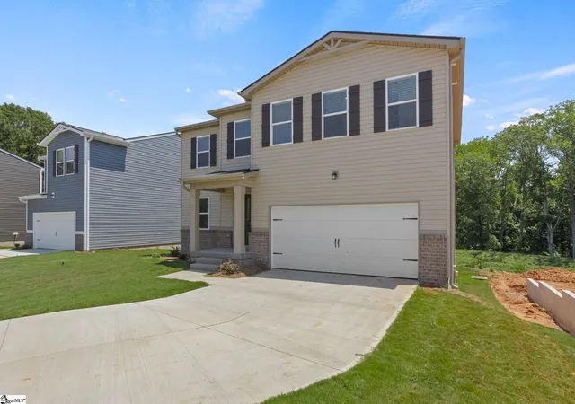 Photo 2 of Single family home for sale at 105 Spring Knoll Wy, Fountain Inn, SC 29644 | MLS# 1596101 | Listing updated on 2026-09-29