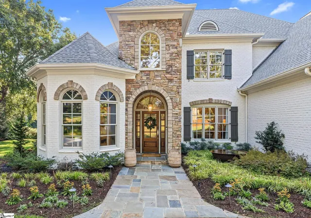 Photo 2 of Single family home for sale at 732 Brixton Cir, Simpsonville, SC 29681 | MLS# 1604721 | Listing updated on 2026-09-24
