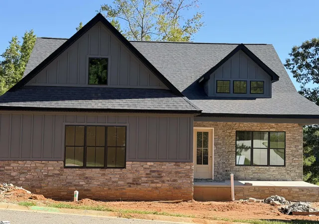 Photo 1 of Single family home for sale at 112 Wedge Way, Travelers Rest, SC 29690 | MLS# 1605529 | Listing updated on 2026-10-03