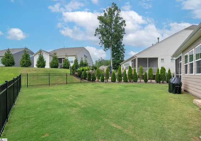 Photo 41 of Single family home for sale at 231 Double Crst Dr, Taylors, SC 29687 | MLS# 1602857 | Listing updated on 2026-09-03