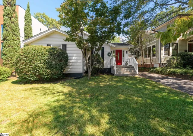Photo 1 of Single family home for sale at 220 Buist Ave, Greenville, SC 29609 | MLS# 1603602 | Listing updated on 2026-09-11