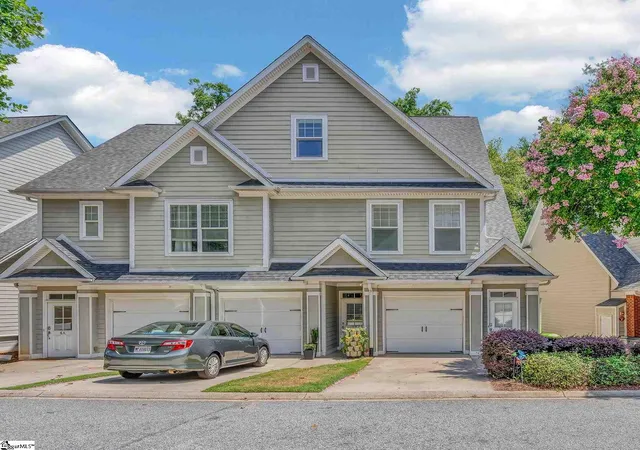 Photo 1 of Condo for sale at 4 Edge Ct #Unit C, Greenville, SC 29609 | MLS# 1601384 | Listing updated on 2026-10-14