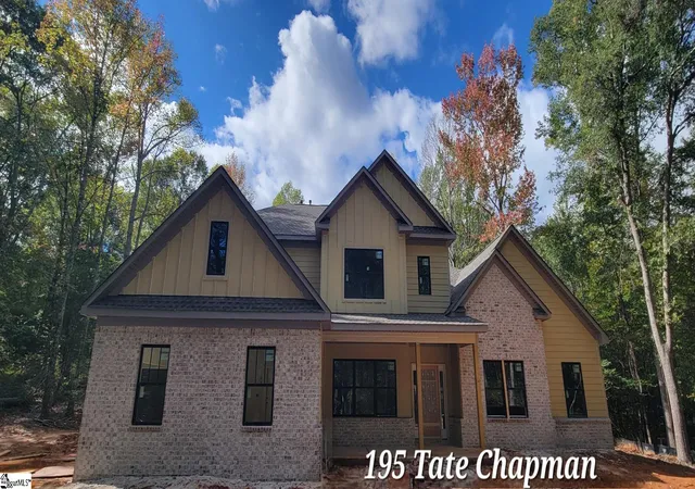 Photo 2 of Sale Pending at 195 Tate Chapman Rd, Simpsonville, SC 29681 | MLS# 1600028 | Listing updated on 2026-10-20