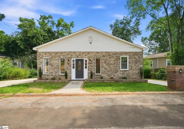 Photo 1 of Single family home for sale at 110 9th Street, Greenville, SC 29611 | MLS# 1602874 | Listing updated on 2026-09-04