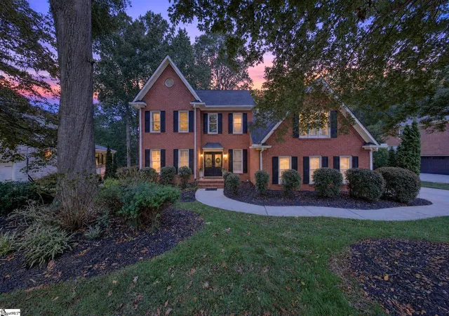 Photo 2 of Single family home for sale at 311 English Oak Rd, Simpsonville, SC 29681 | MLS# 1605451 | Listing updated on 2026-10-12