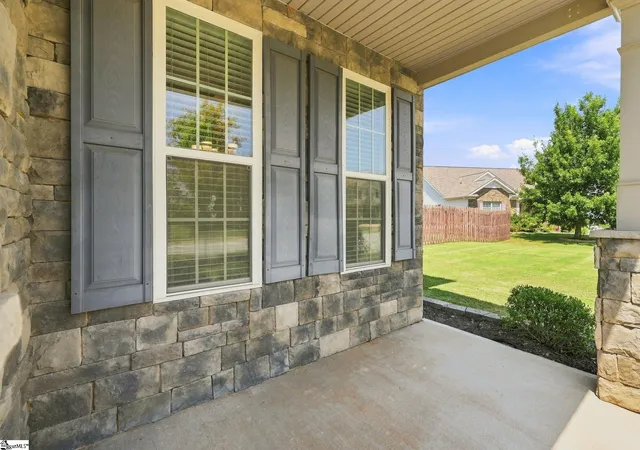 Photo 3 of Single family home for sale at 577 Shrine Ct, Lyman, SC 29365 | MLS# 1602897 | Listing updated on 2026-09-07