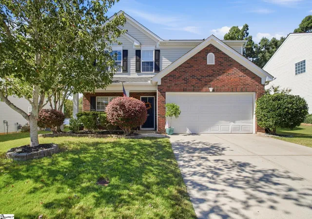 Photo 1 of Single family home for sale at 105 Farm Brk Way, Simpsonville, SC 29681 | MLS# 1605284 | Listing updated on 2026-10-20