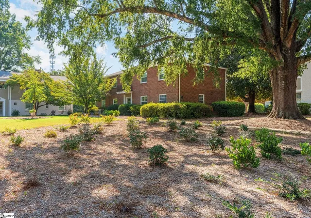 Condo for sale at 100 Lewis Dr #Unit 4B, Greenville, SC 29605 | MLS# 1595221
