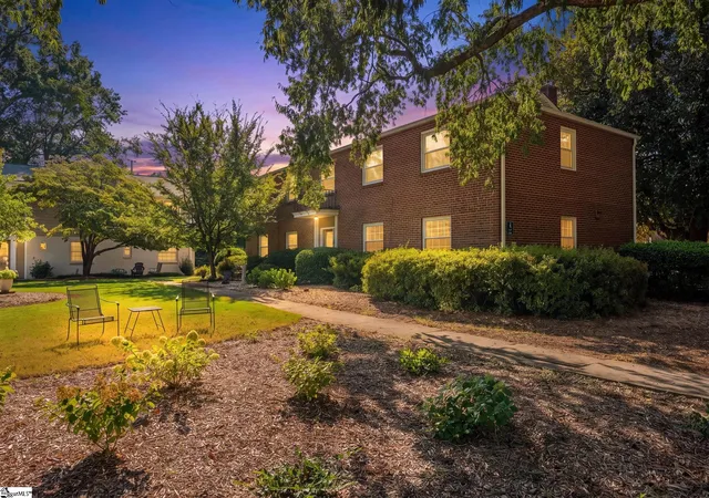 Photo 2 of Condo for sale at 100 Lewis Dr #Unit 4B, Greenville, SC 29605 | MLS# 1595221 | Listing updated on 2026-09-10