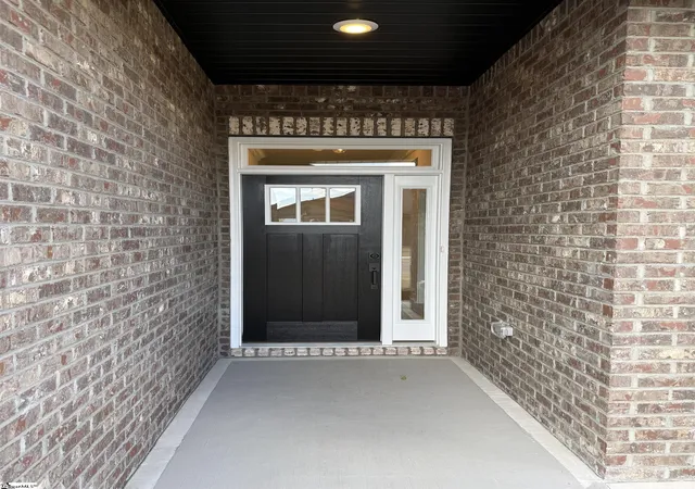 Photo 2 of Single family home for sale at 504 Anhinga Rd #Lot 52, Greenville, SC 29605 | MLS# 1532690 | Listing updated on 2026-09-20