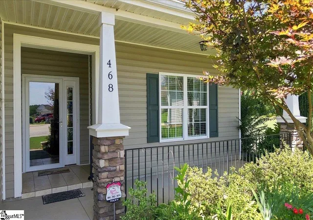 Photo 2 of Single family home for sale at 468 Brenda Way Way, Lyman, SC 29365 | MLS# 1601400 | Listing updated on 2026-09-30