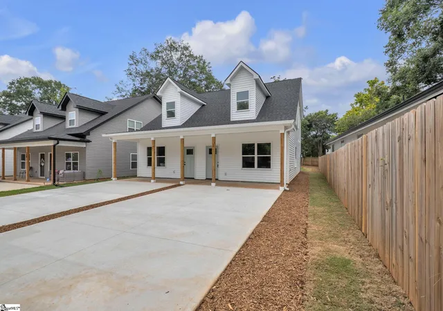 Photo 1 of Multi family home for sale at 17 Jamison St, Greenville, SC 29611 | MLS# 1606080 | Listing updated on 2026-10-15