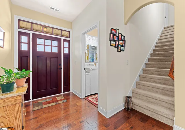 Photo 3 of Single family home for sale at 107 Cayanne Ct, Greer, SC 29651 | MLS# 1605129 | Listing updated on 2026-10-25