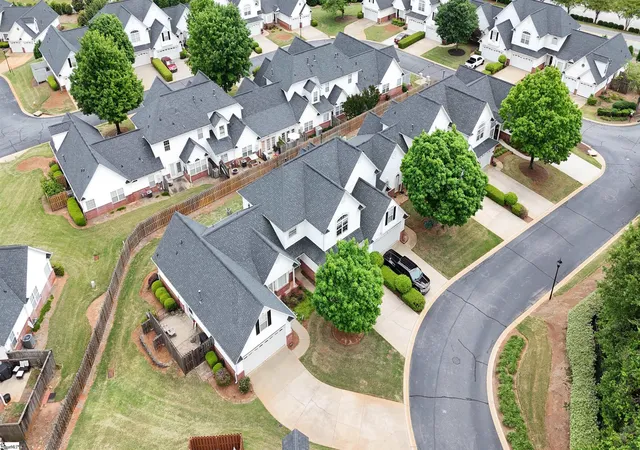 Photo 23 of Townhouse for sale at 608 Glassyrock Ct, Greer, SC 29650 | MLS# 1599878 | Listing updated on 2026-09-01